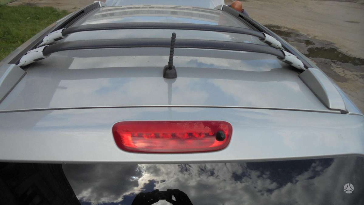 Hyundai Santa Fe for parts