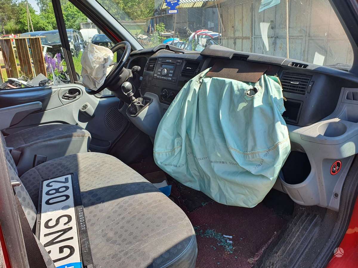 Ford Transit rezerves daļās. Rida 172000km