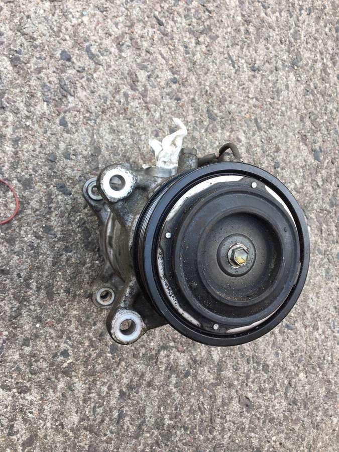 BMW 2 serija engine parts