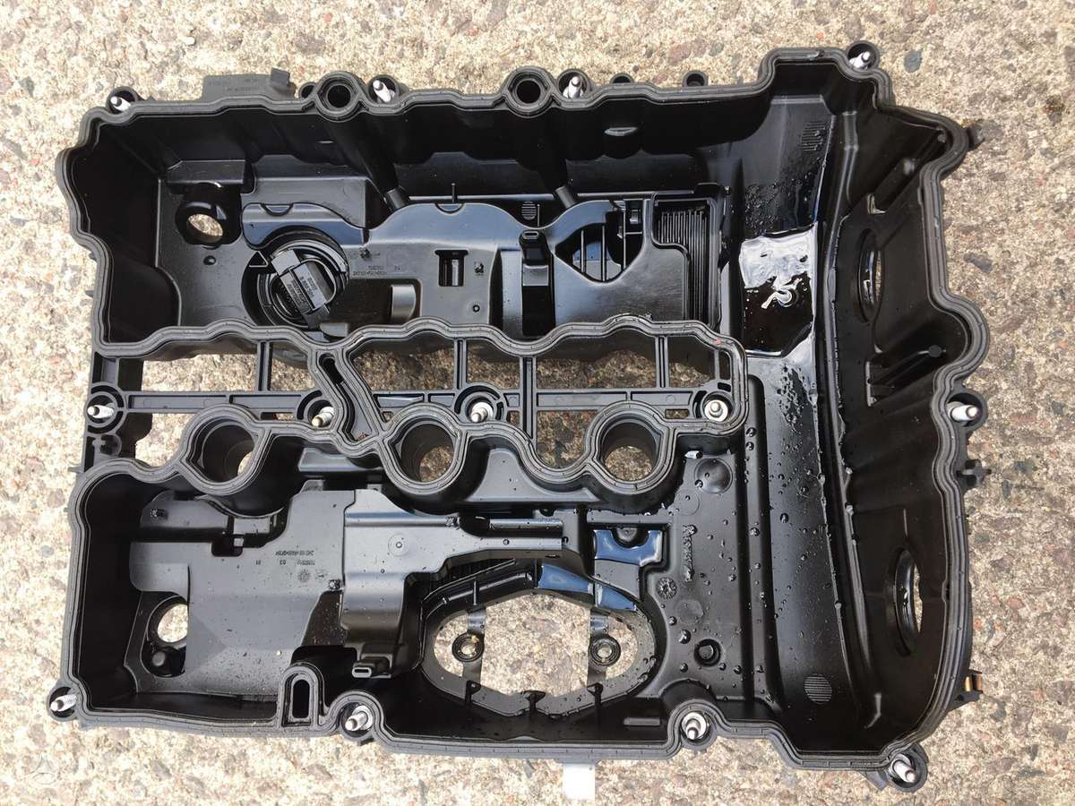 BMW 118 engine parts