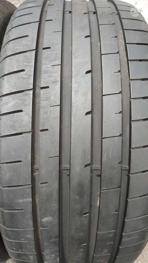 Goodyear, summer 245/35 R20
