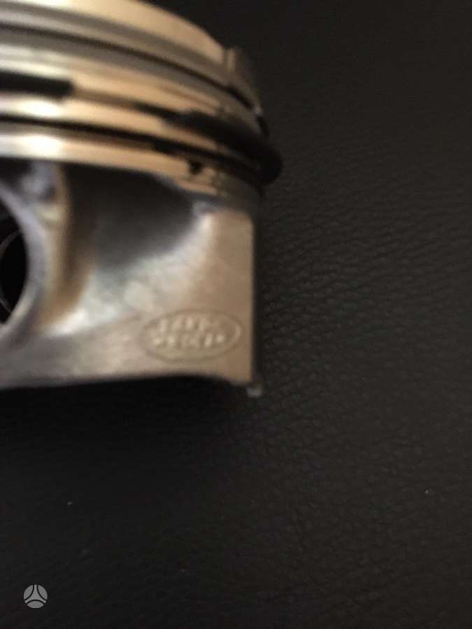 Land Rover Range Rover Velar pistons