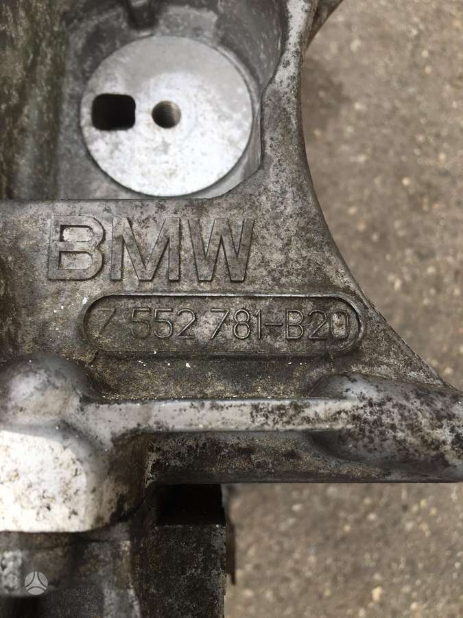BMW 320, N43B20AA, crankshaft, engine block, cylinder head