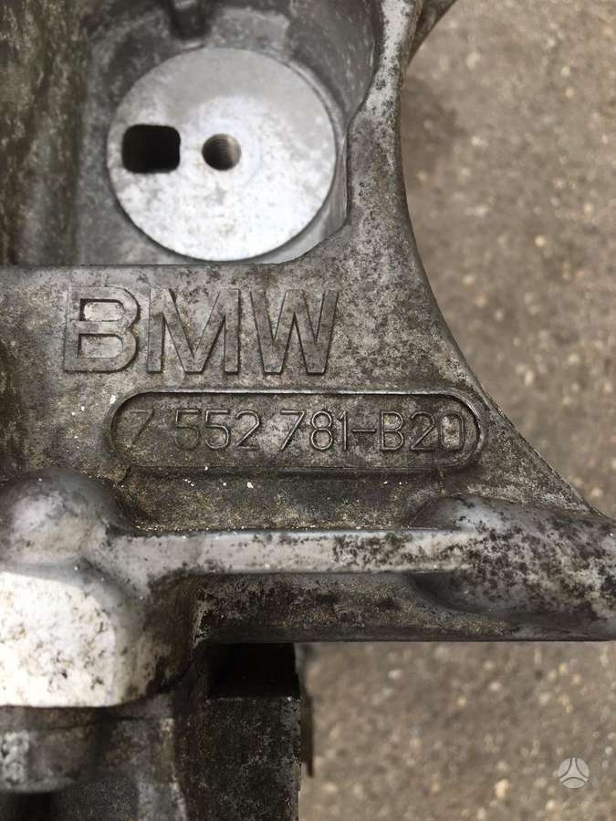 BMW 520, N43B20AA, crankshaft, engine block, cylinder head