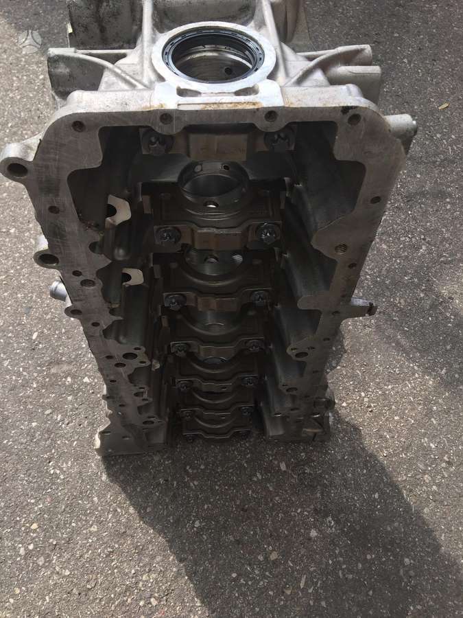 BMW 530, N57D30A, engine block, cylinder head