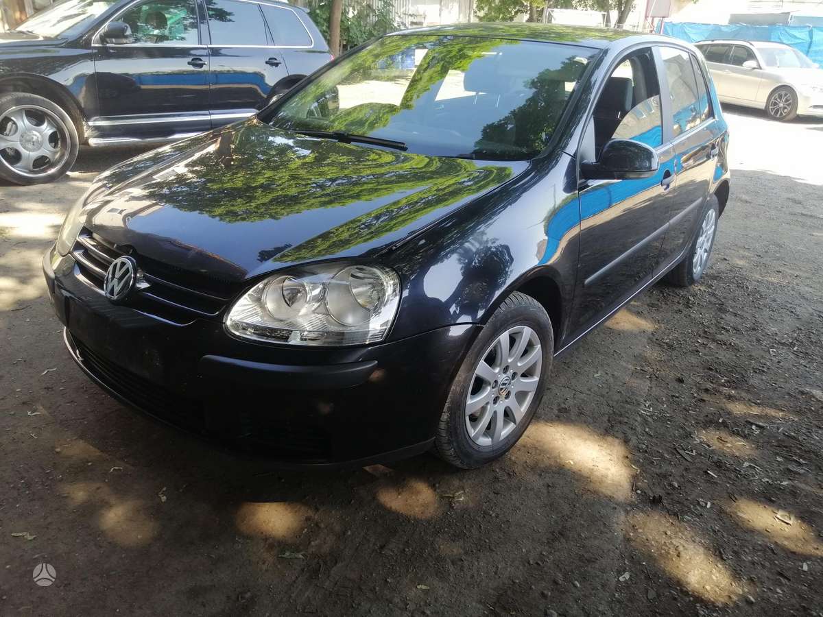 Volkswagen Golf Dalimis