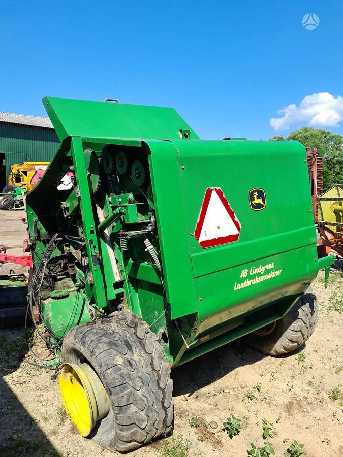 John Deere 578