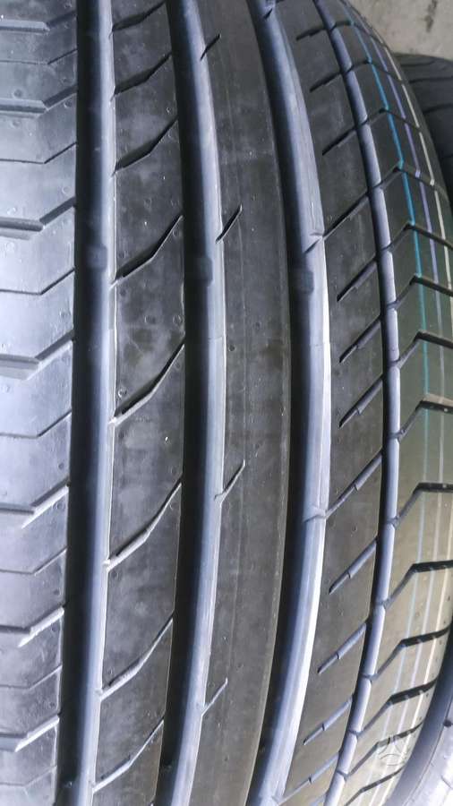 Continental, летние 255/60 R18