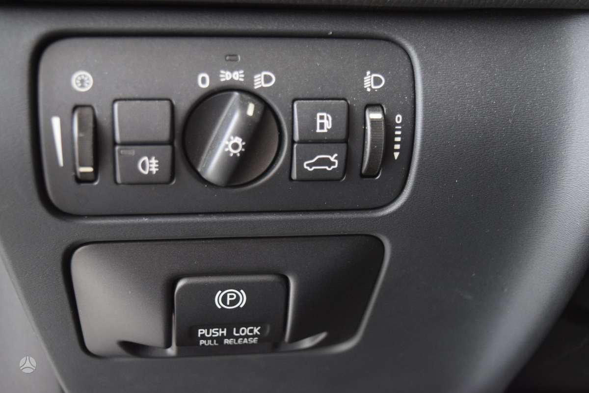 Volvo XC60 - 12