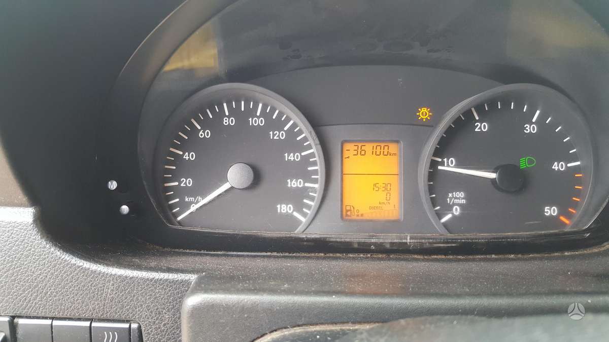 Mercedes-Benz Sprinter, 311
