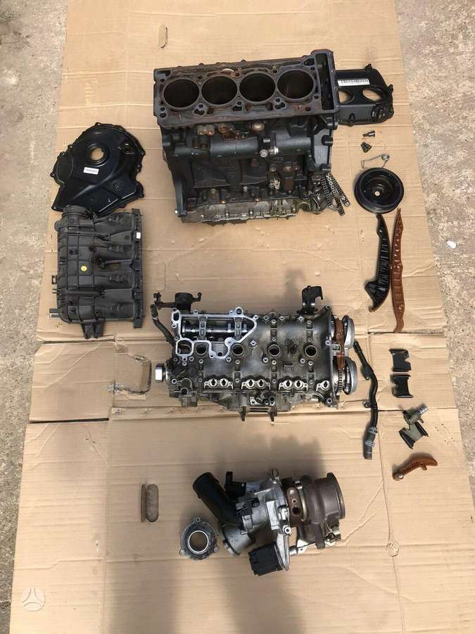 Seat Ibiza variklio detalės
