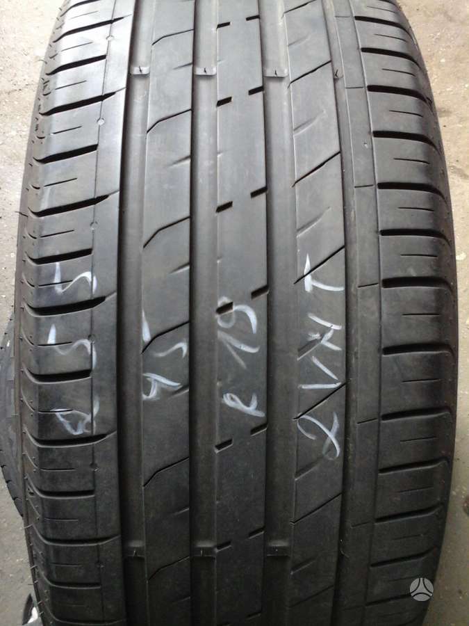 Bridgestone Universalios-Ziemines, vasarinės 255/45 R19