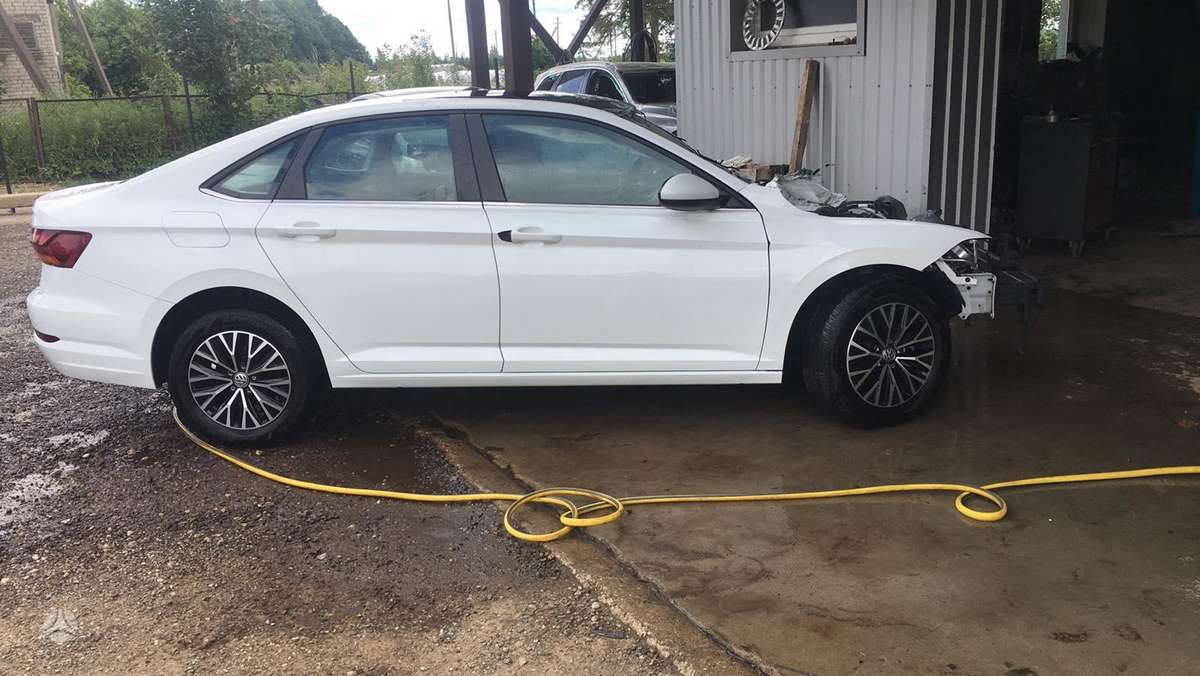 Volkswagen Jetta по частям
