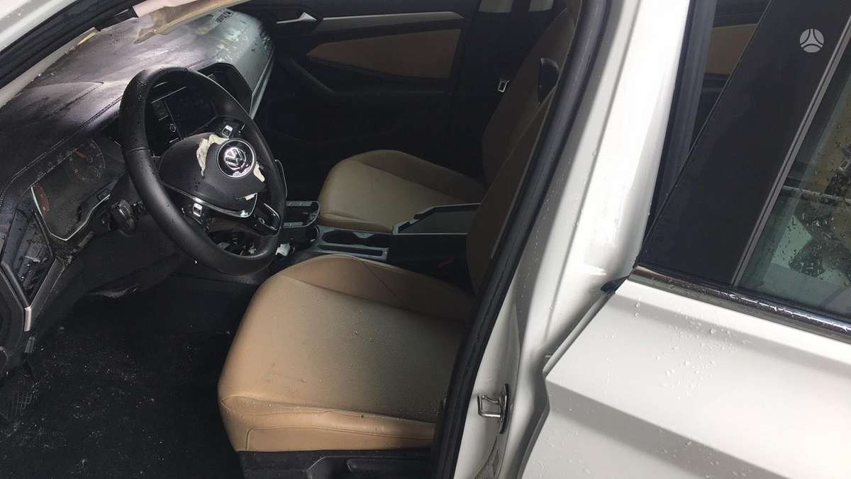 Volkswagen Jetta dalimis