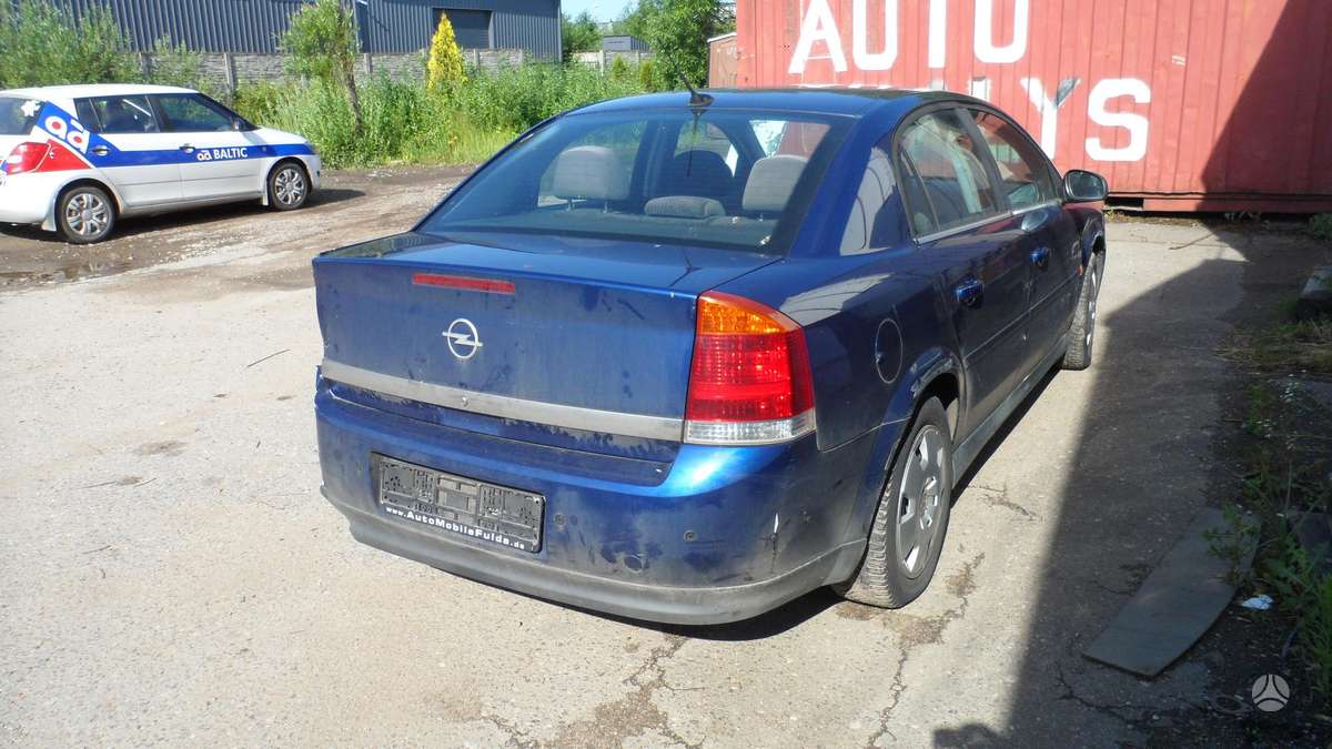 Opel Vectra dalimis