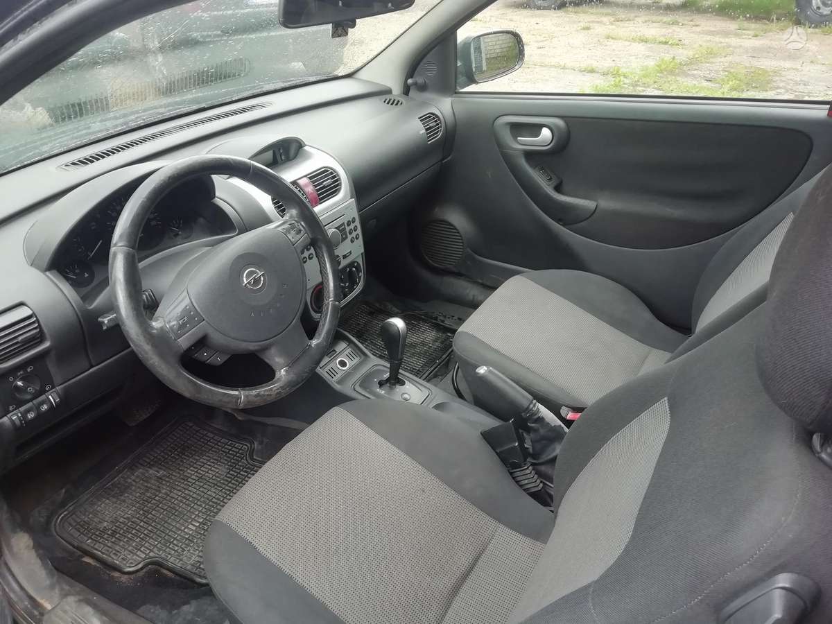 Opel Corsa, W0L0XCF0856046540