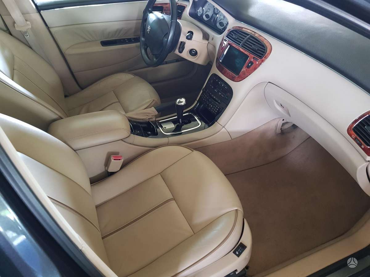 Peugeot 607 dalimis