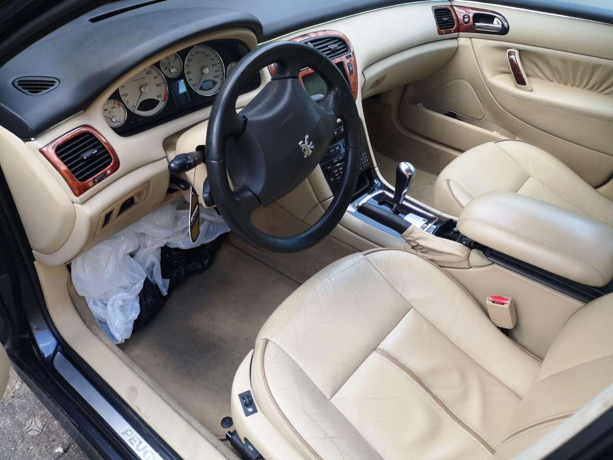 Peugeot 607 по частям