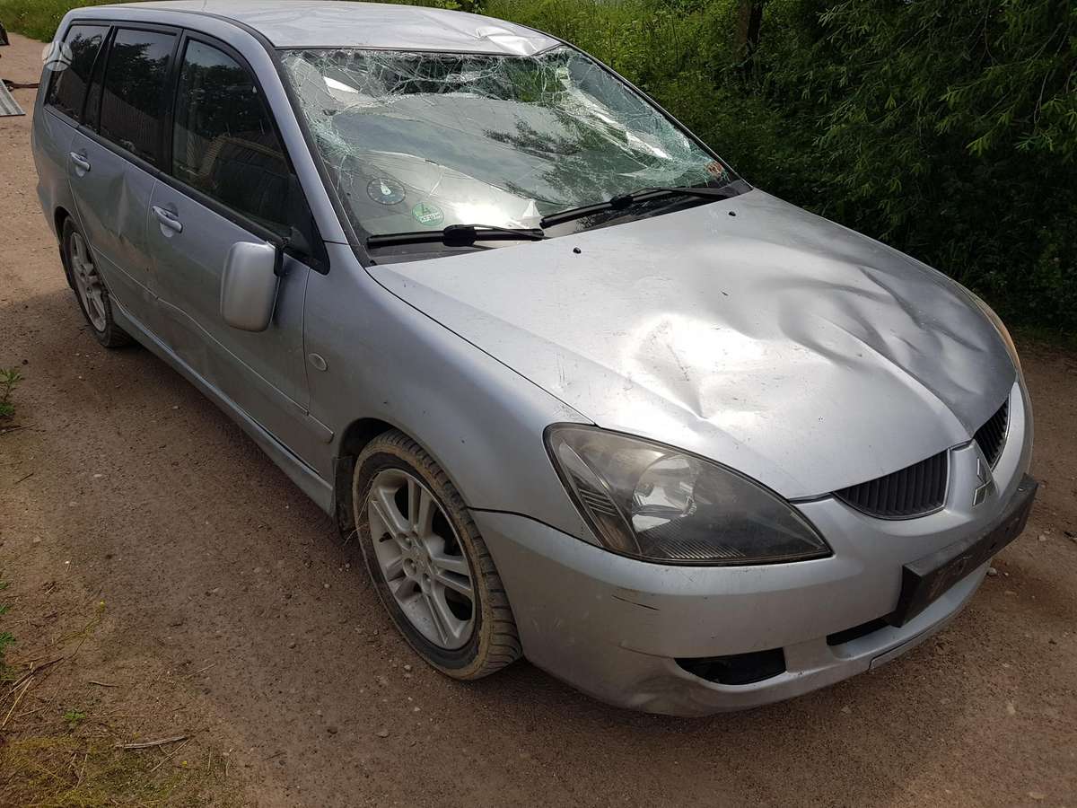 Mitsubishi Lancer по частям