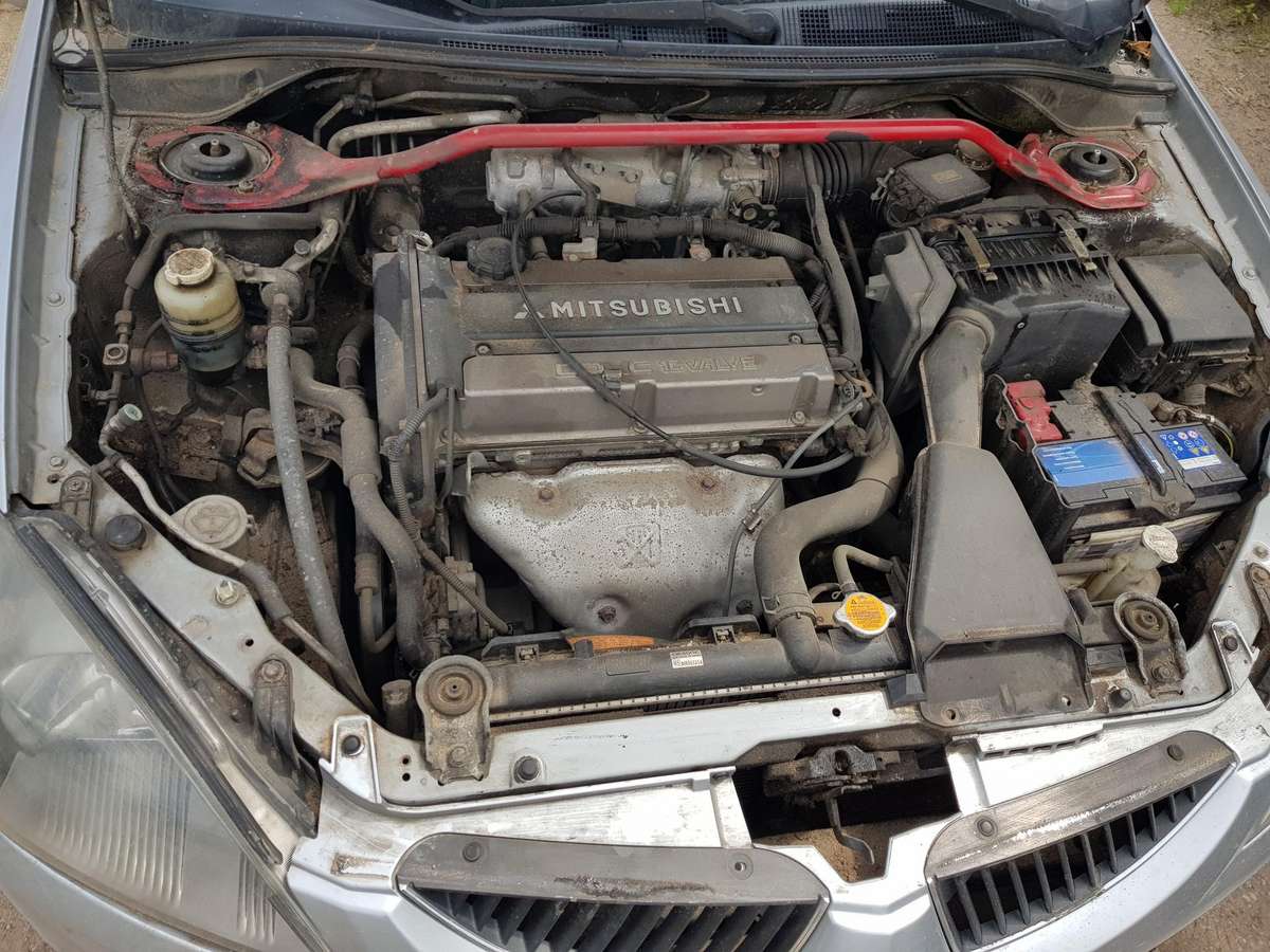 Mitsubishi Lancer по частям