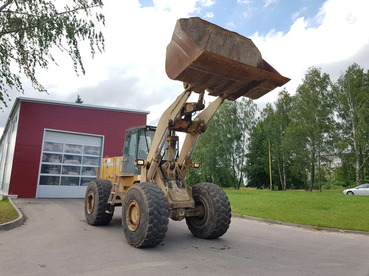 Furukawa 365, фронтальные погрузчики