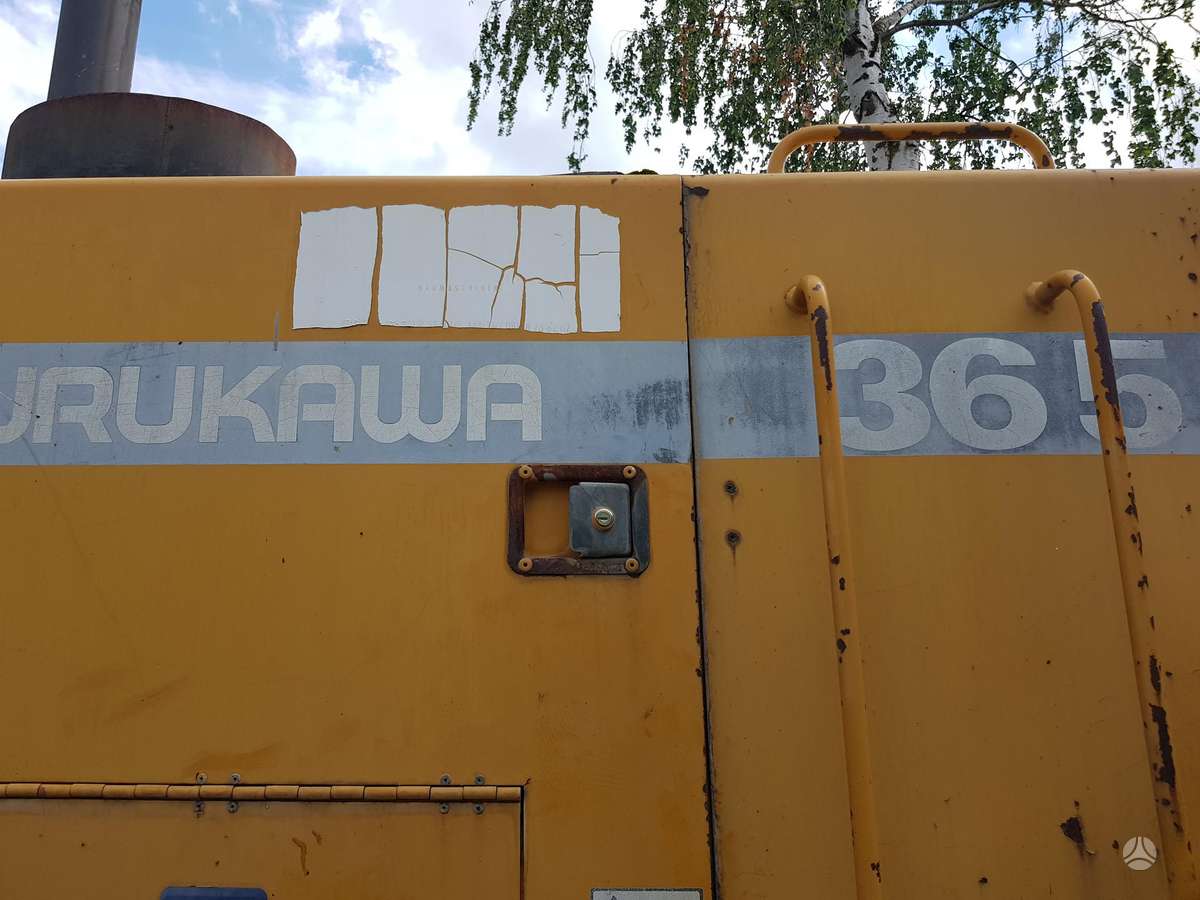 Furukawa 365, фронтальные погрузчики