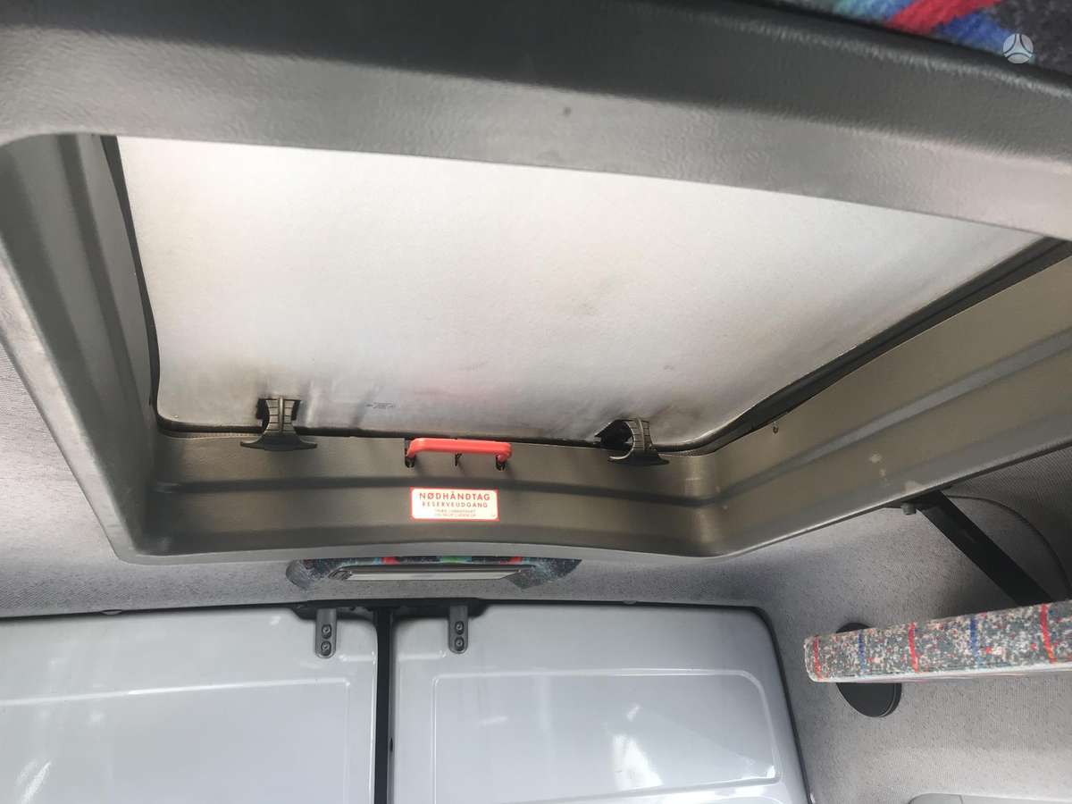 Mercedes-Benz 313, passenger vans