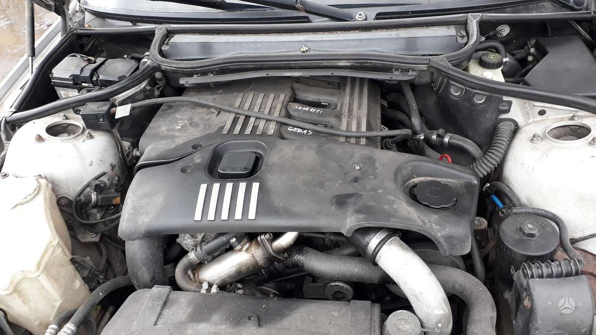 BMW 320 Dalimis