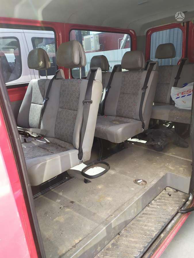 Volkswagen Crafter, preču