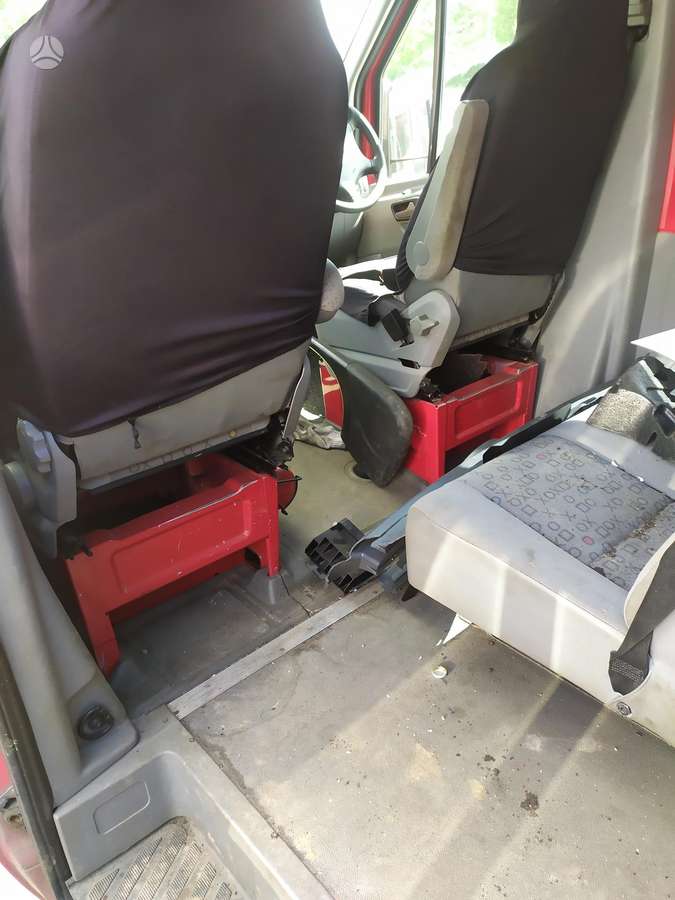 Volkswagen Crafter, preču