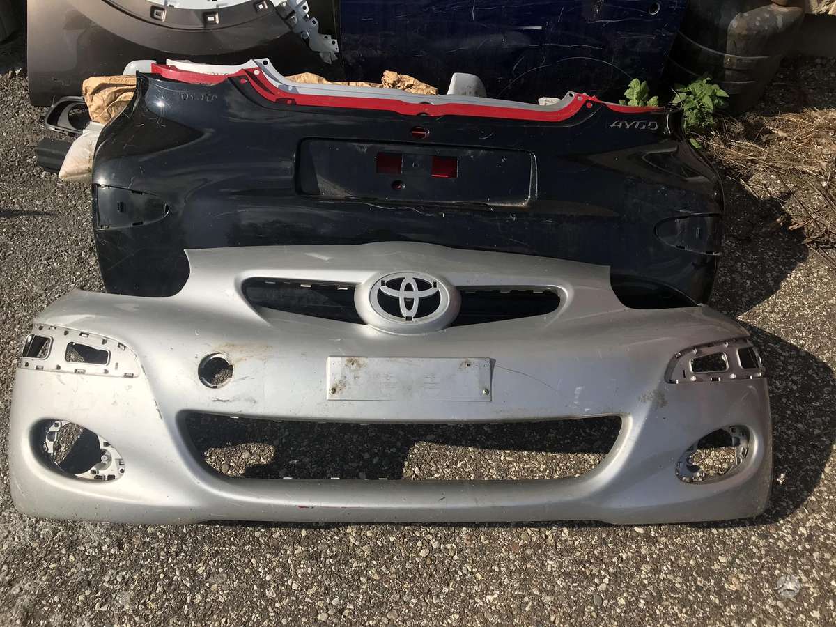 Toyota Aygo bumpers, doors