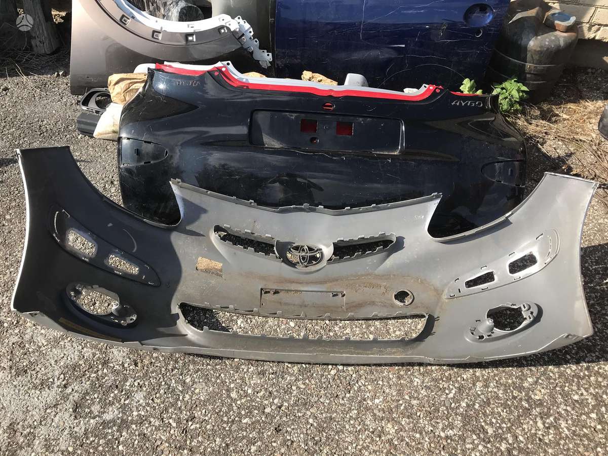 Toyota Aygo bumpers, doors