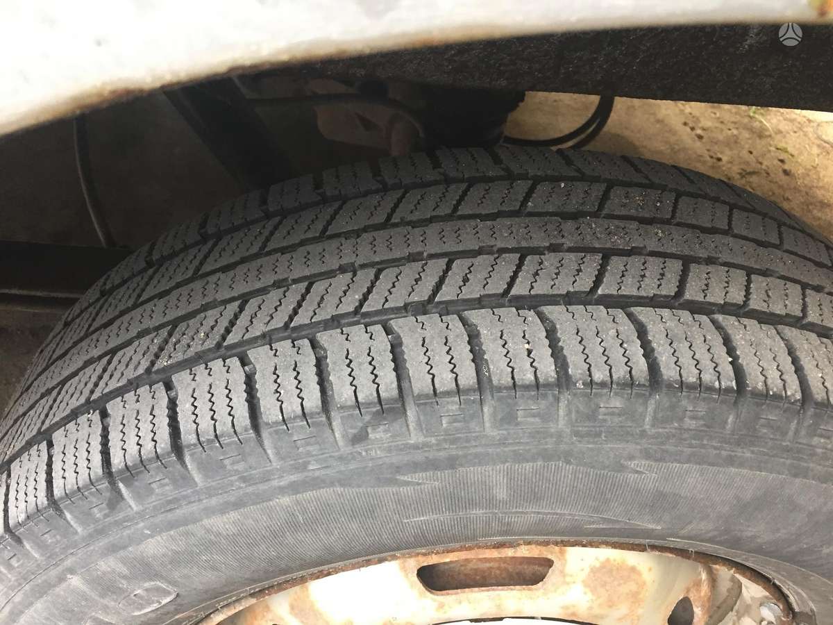 Ford Tranzit, preču