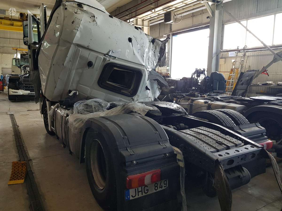 Mercedes-Benz Actros, тягачи