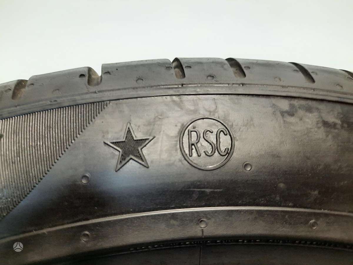 Pirelli P-Zero RFT, summer 275/40 R20