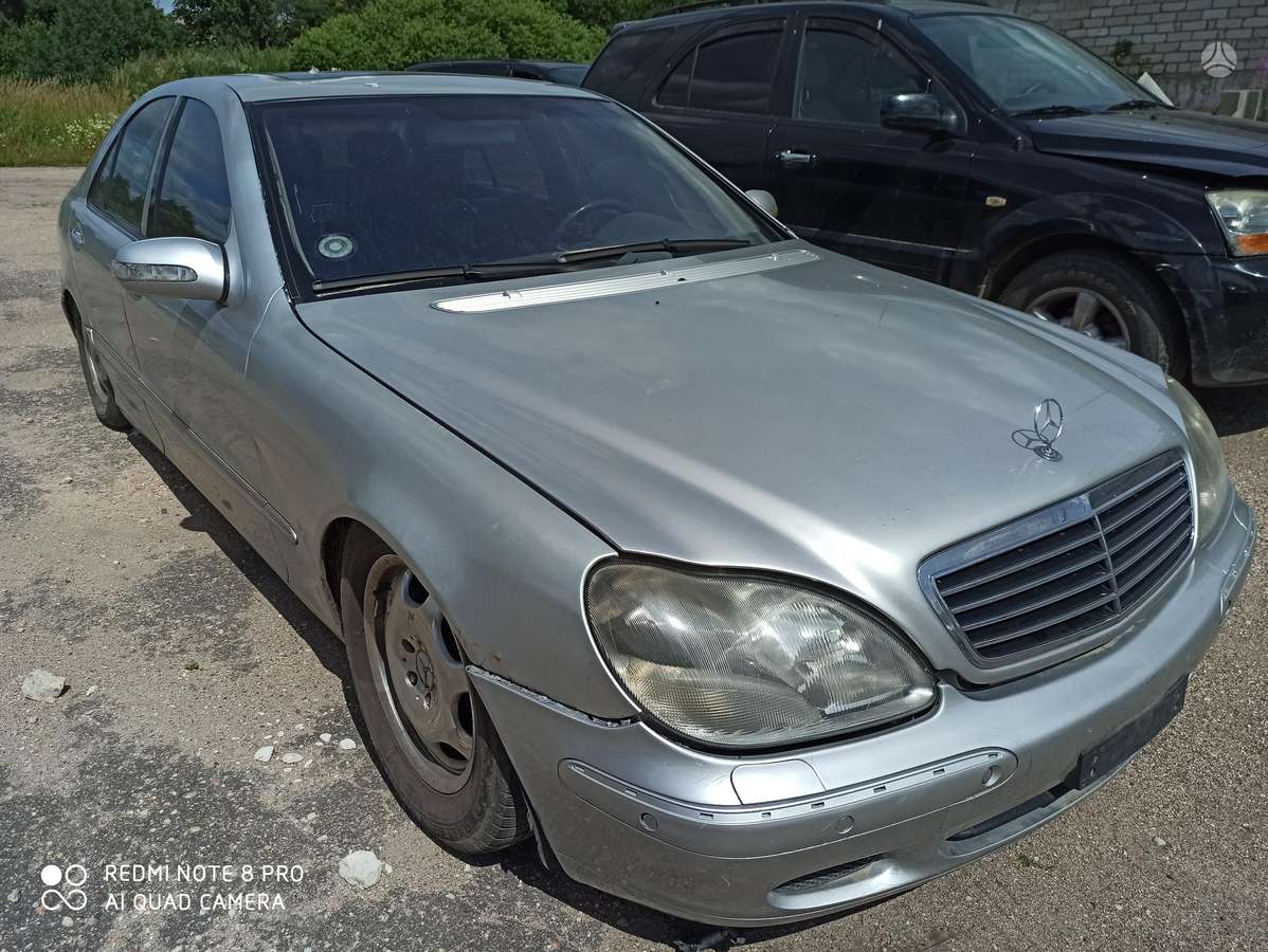 Mercedes-Benz S320 по частям