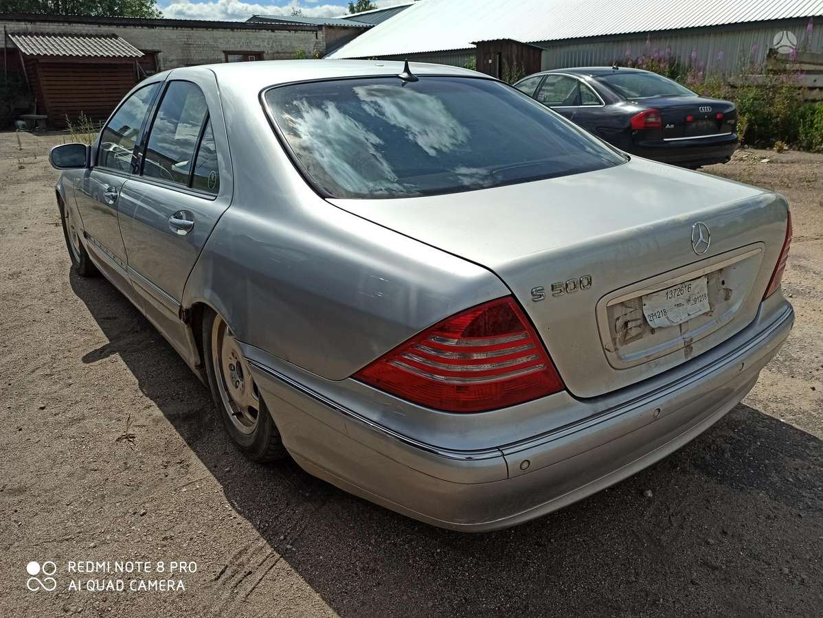 Mercedes-Benz S320 по частям