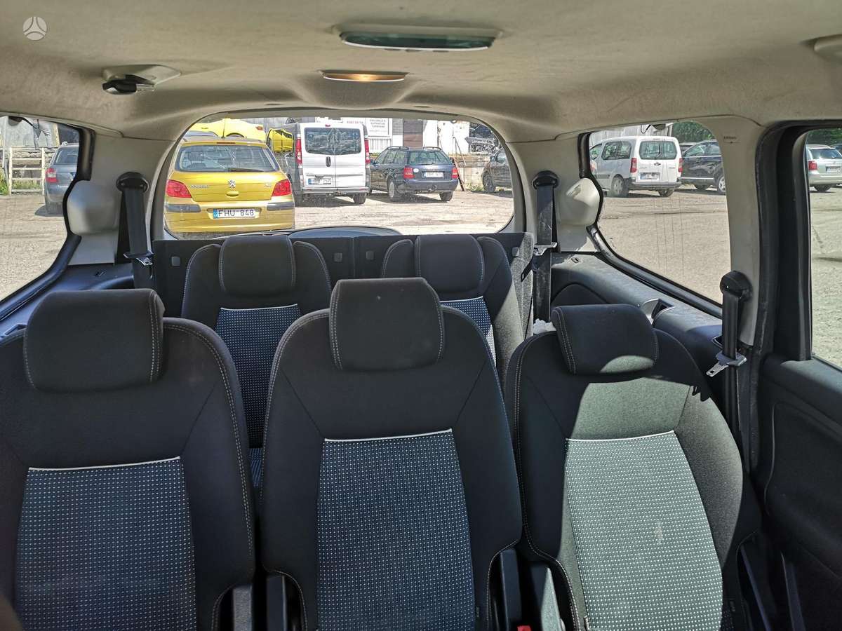 Ford Galaxy dalimis