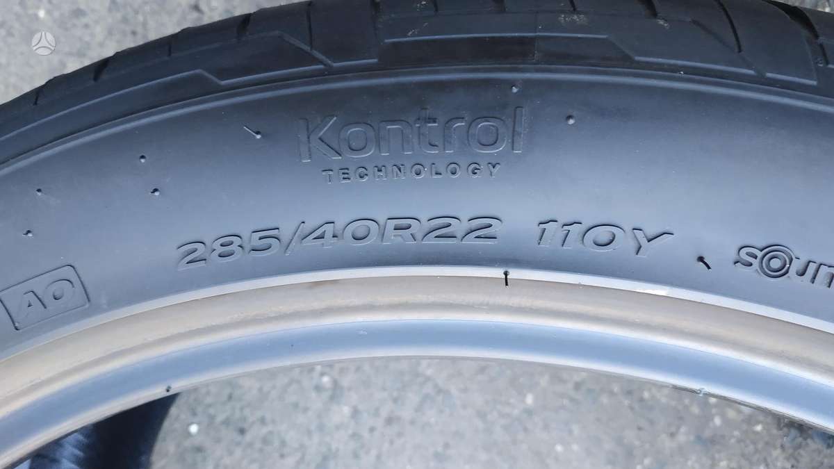 Hankook, летние 285/40 R22