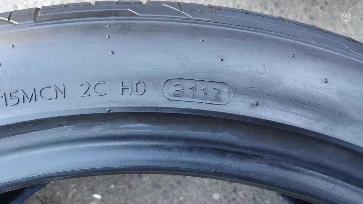 Hankook, летние 285/40 R22