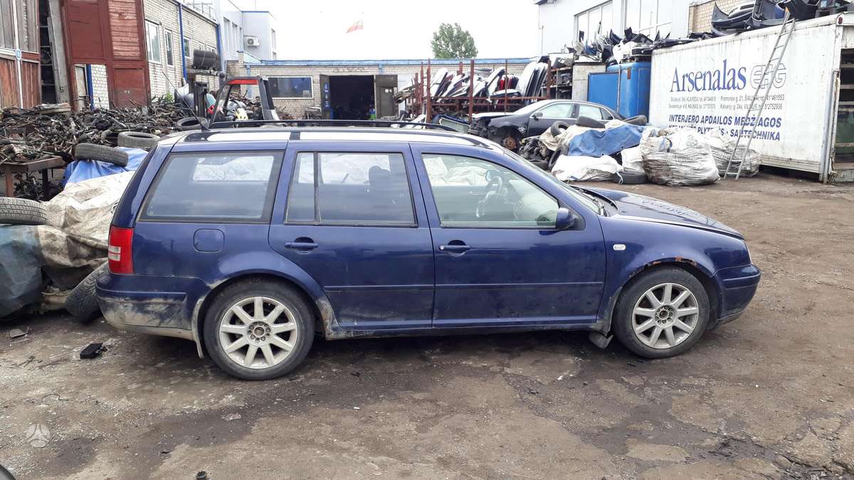 Volkswagen Golf Dalimis