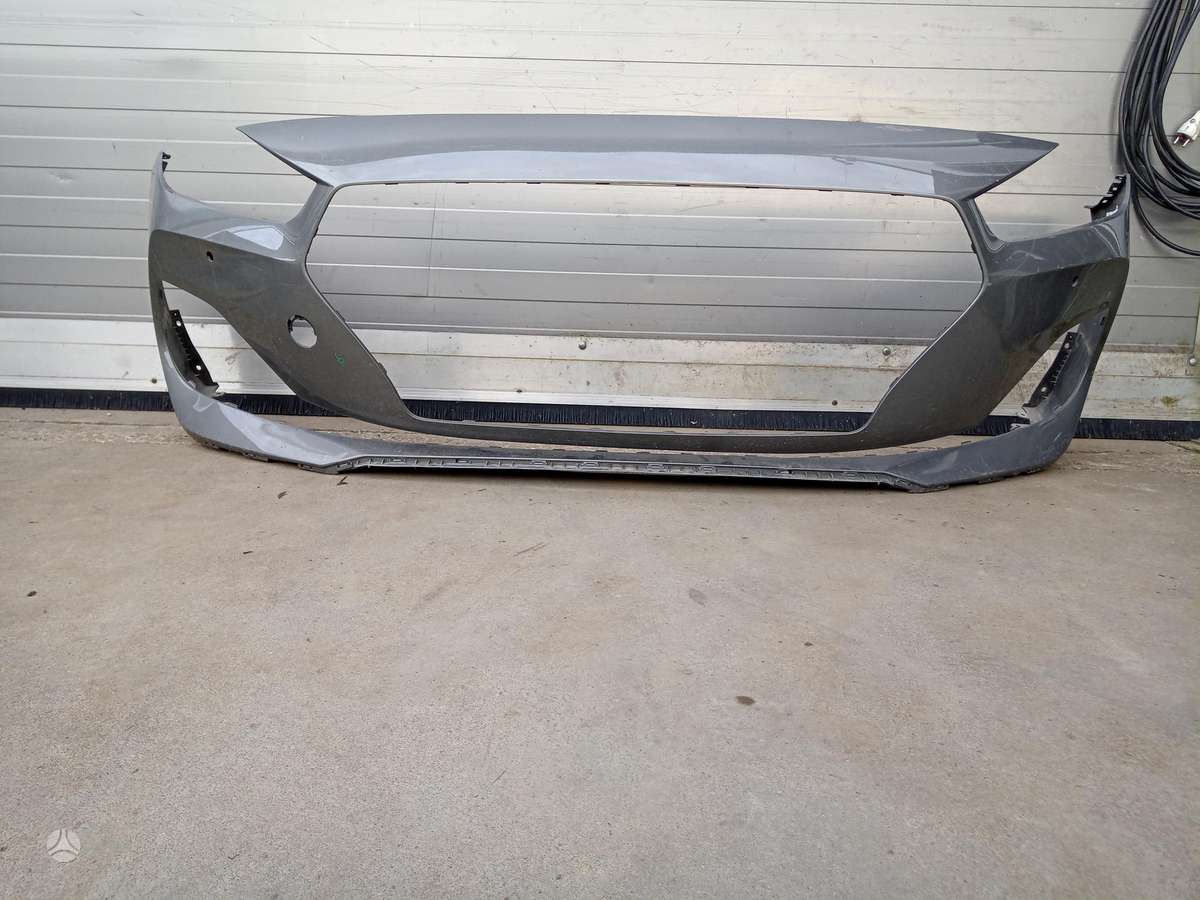 Hyundai i30 kėbulo dalys