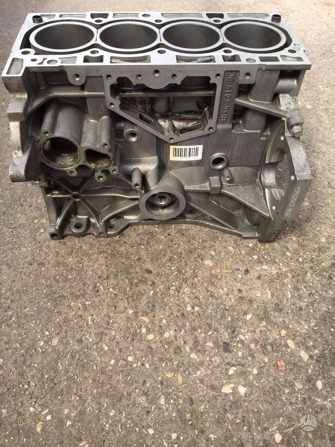 Ford C-MAX crankshaft, engine block