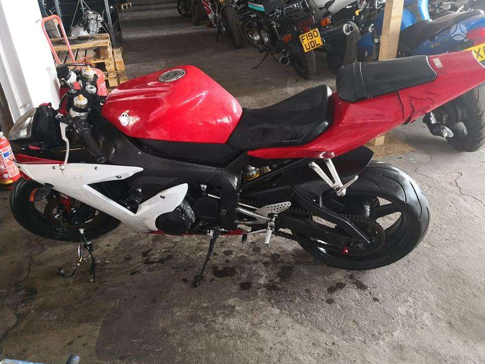 Yamaha YZF, sportiniai / superbikes
