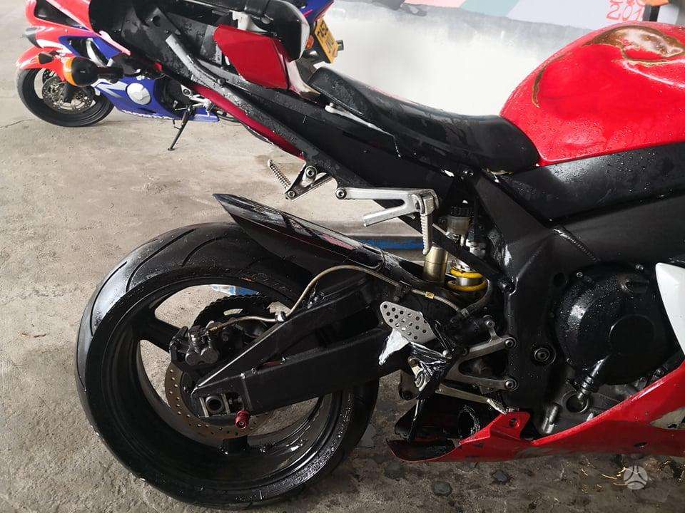 Yamaha YZF, sportiniai / superbikes