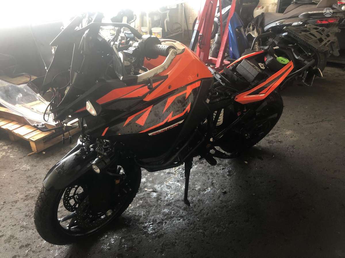 KTM Adventure, krosa / enduro