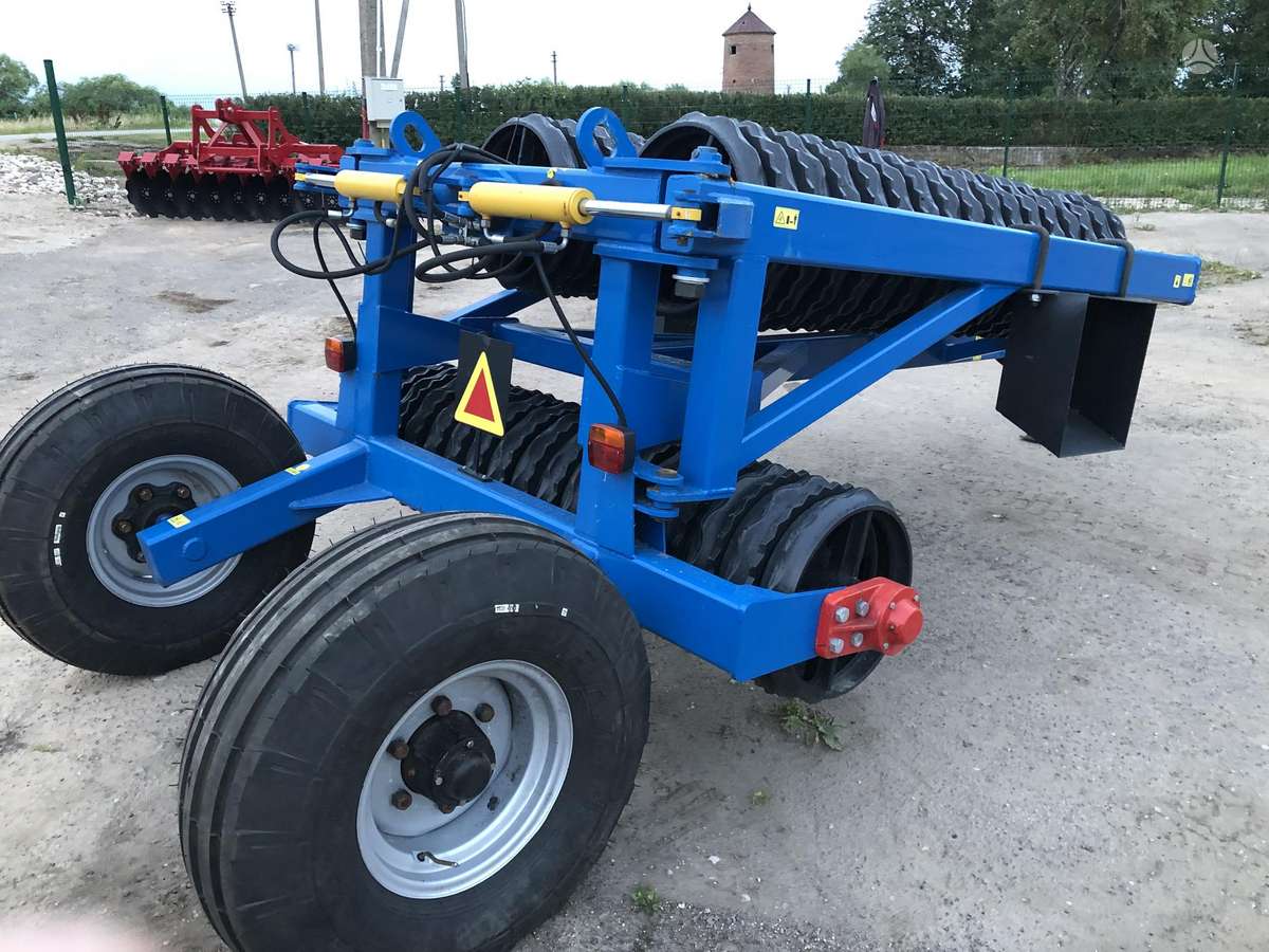 -Kita- Orlik-6, compacting, leveling rollers