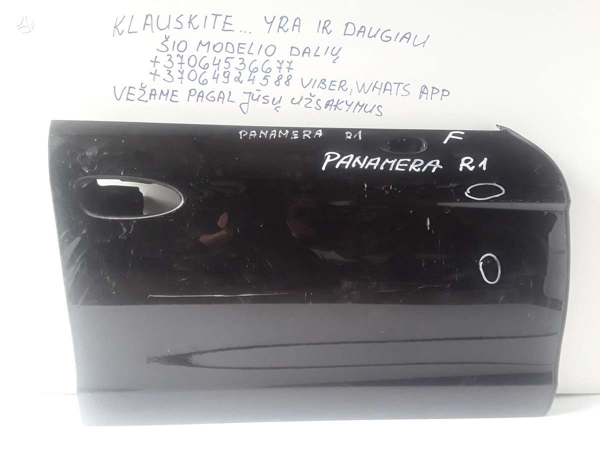 Porsche Panamera dalimis