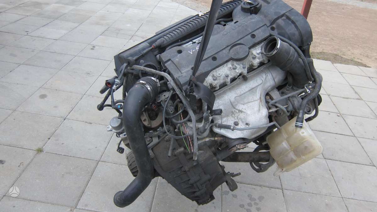 Volvo V50 Variklio kodas b5254t3