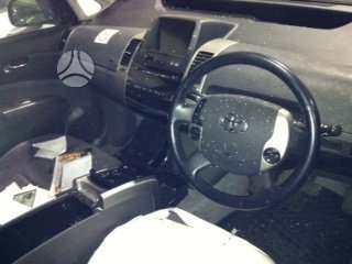 Toyota Prius rezerves daļās